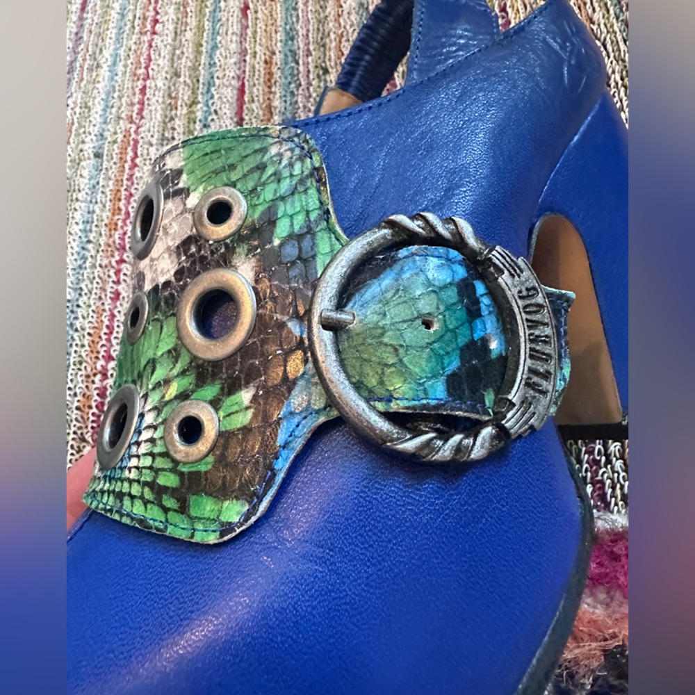SOLD!! Fluevog Prepare Buzz blue/green python platform clog - 6.5 (fits 6) - Picture 12 of 16